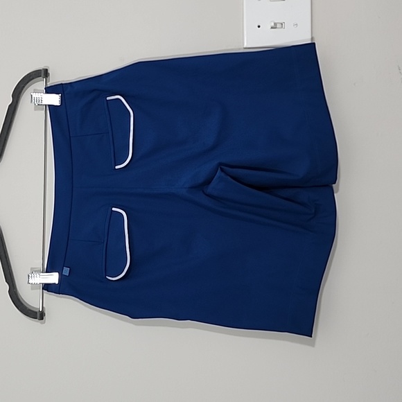 Lululemon Long Story Blue Women's Bermuda Shorts Poseidon Color  Size 4 - Picture 4 of 8